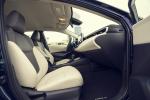 Toyota Corolla LE Hybrid Sedan 2019 года (NA)